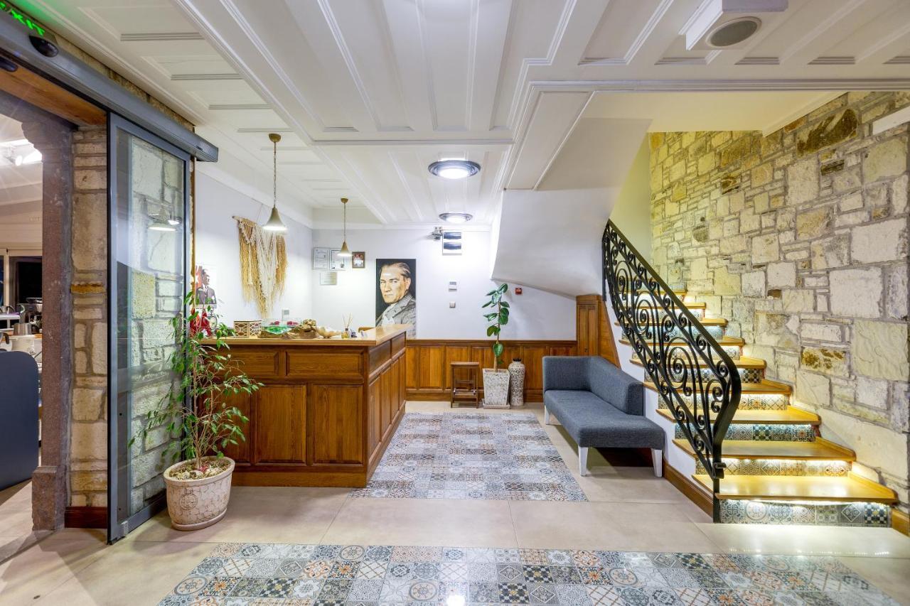 Navalia Hotel Foça Ngoại thất bức ảnh
