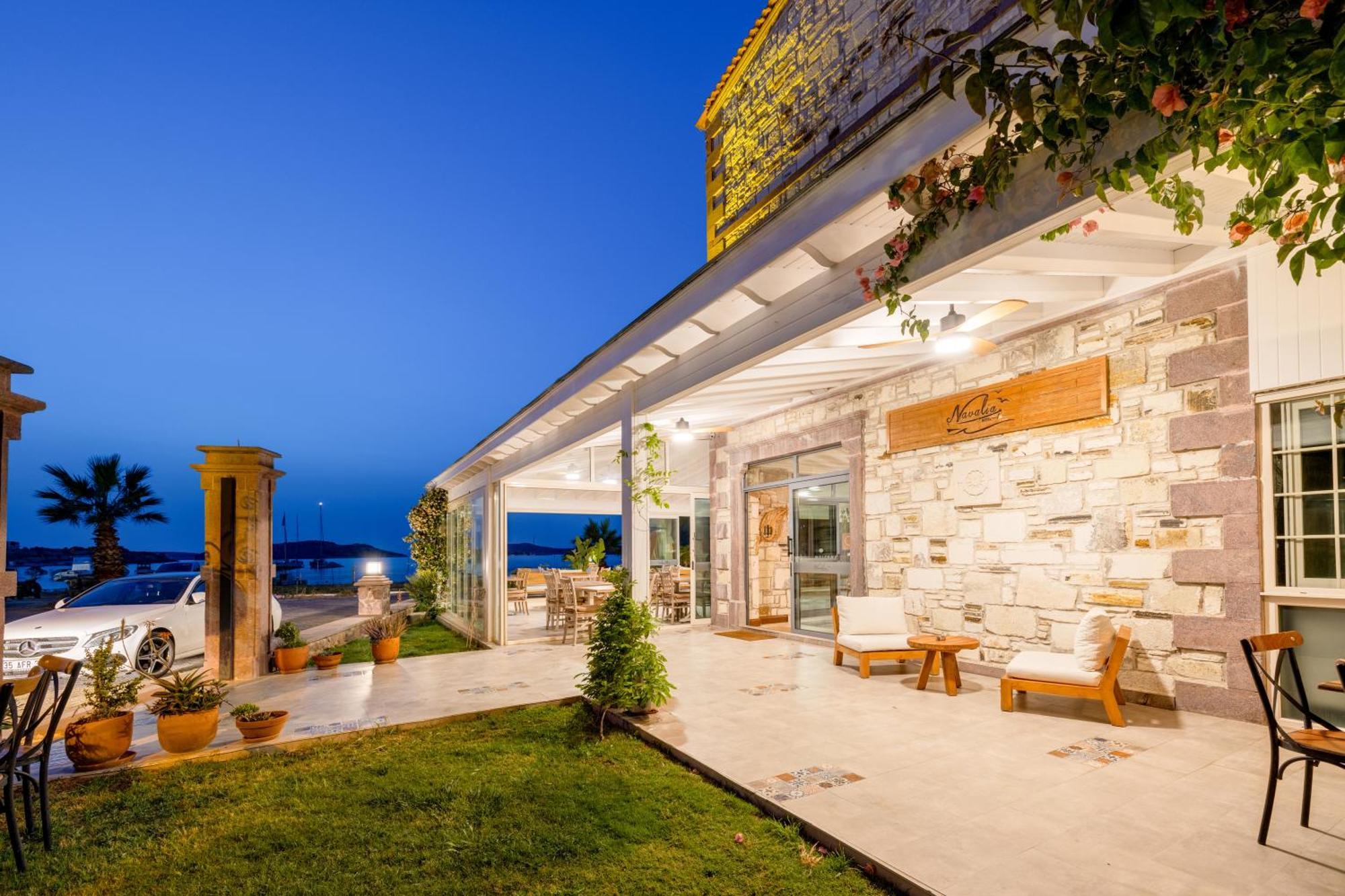 Navalia Hotel Foça Ngoại thất bức ảnh