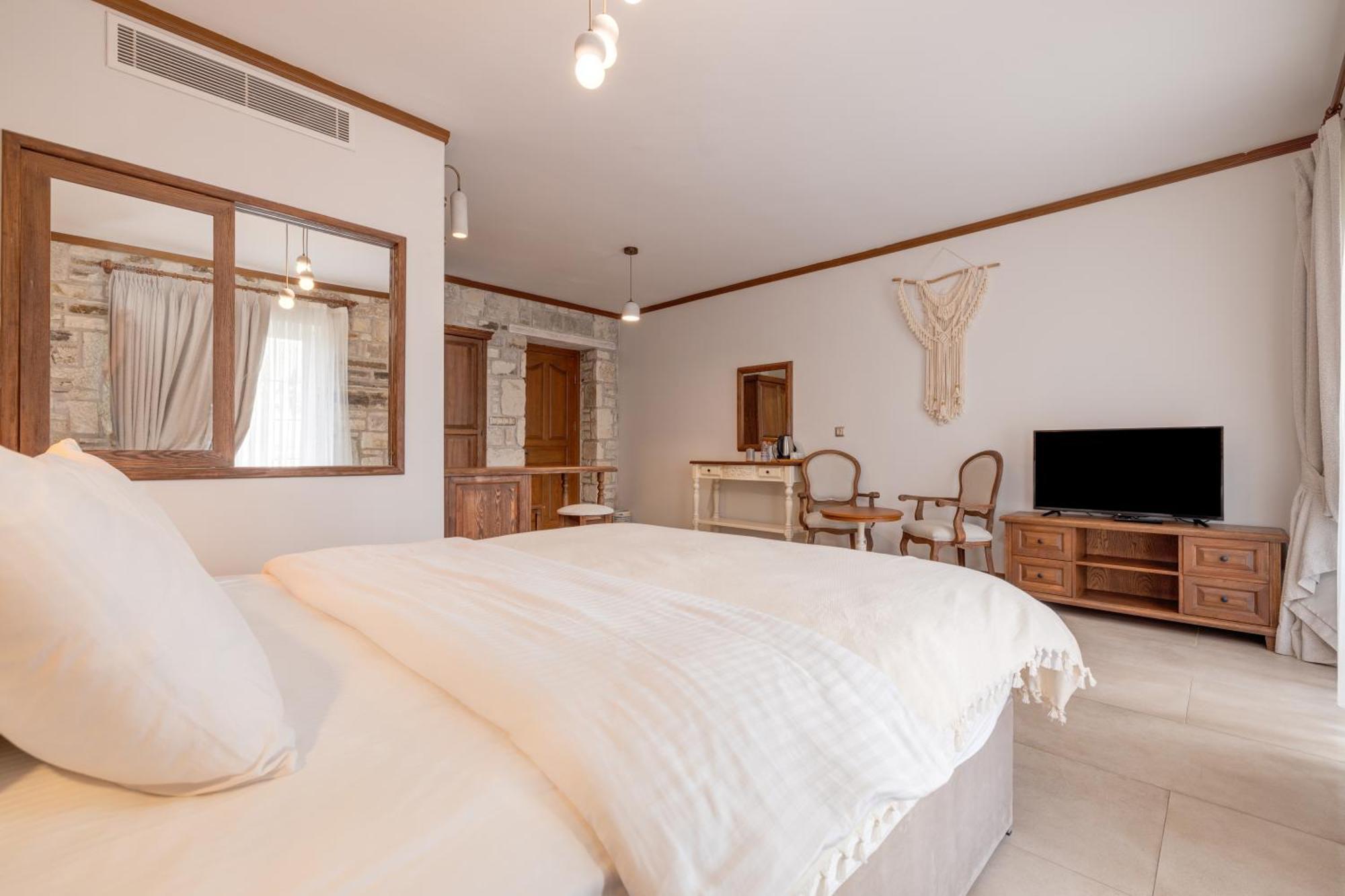 Navalia Hotel Foça Ngoại thất bức ảnh