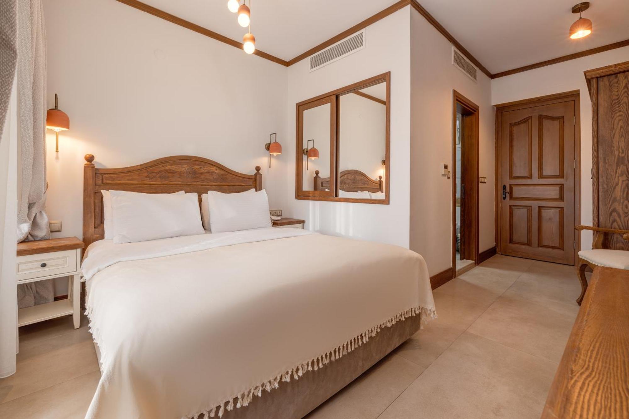 Navalia Hotel Foça Ngoại thất bức ảnh