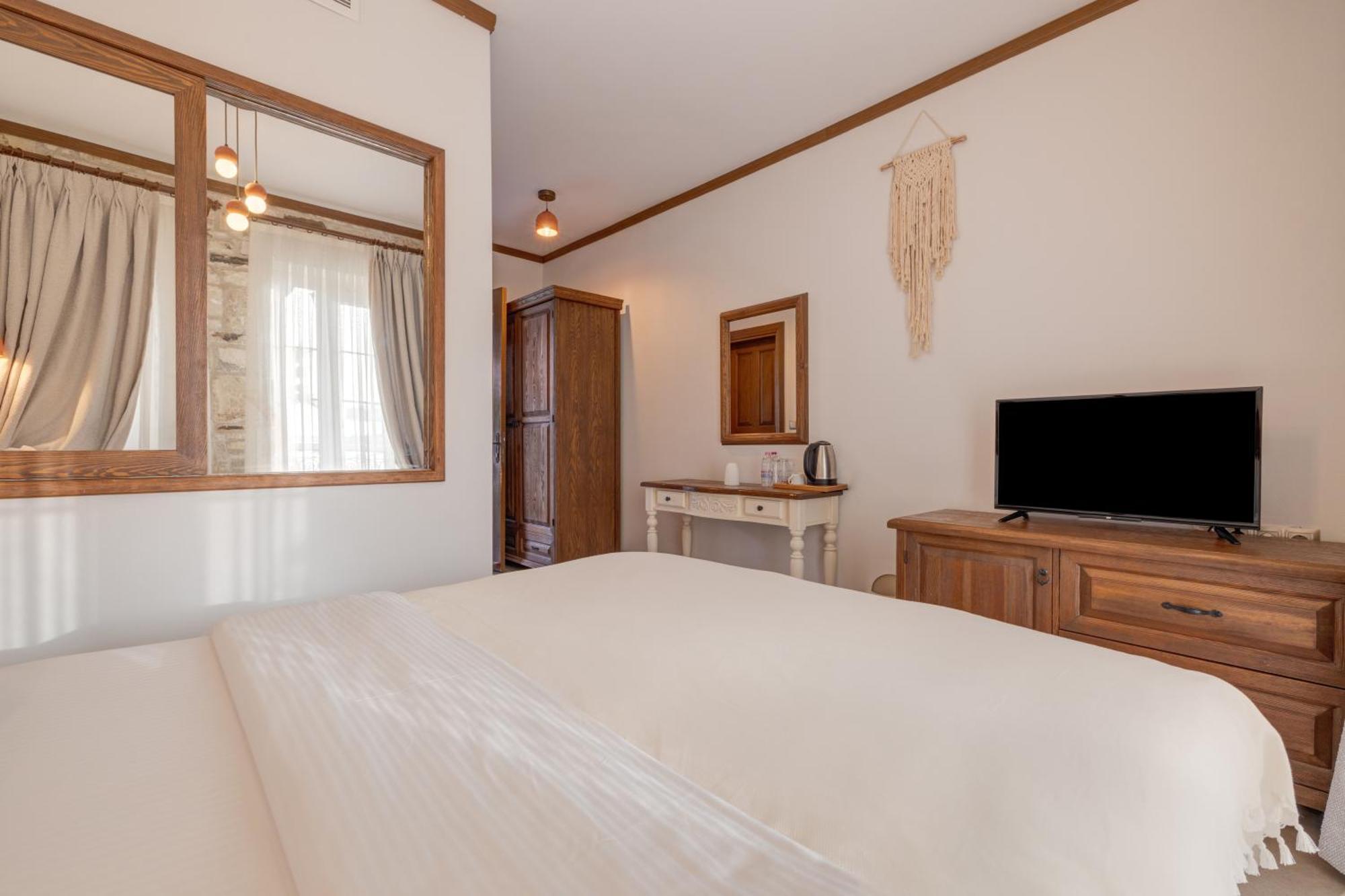 Navalia Hotel Foça Ngoại thất bức ảnh