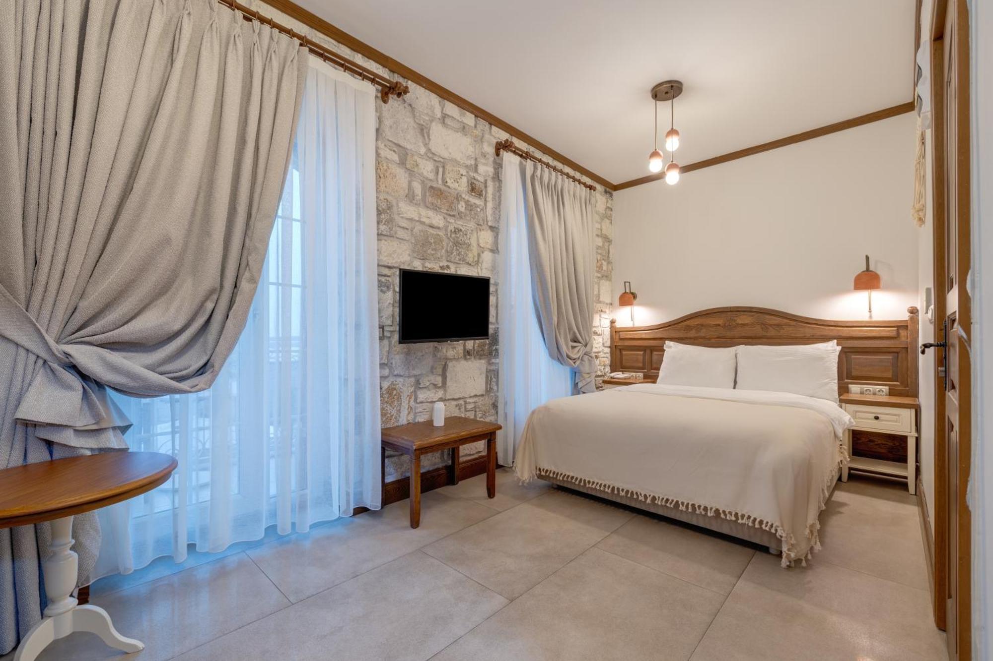 Navalia Hotel Foça Ngoại thất bức ảnh